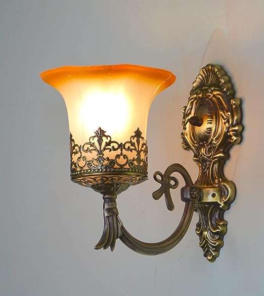 TRACKLITE (HALL LIGHT 7632/1 )Round Wall Light (Antique Golden)  ( WHIT BULB FREE FREE FREE )