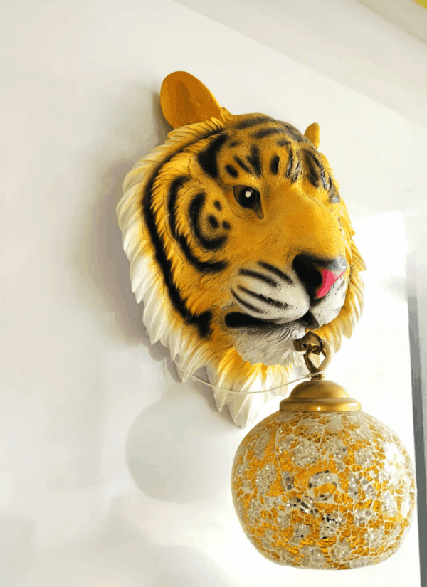 Electronic Lion Hanging Light SA026