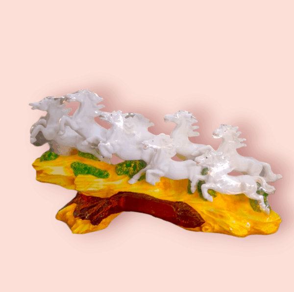 TRACKLITE FOUNTIAN  Plus Seven Running Horses ( 8- inch L _ 17- inch W )